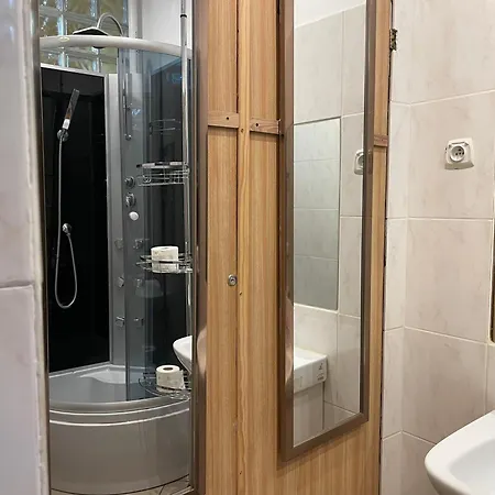 Apartamento Suterena U Urszuli Z Parkingiem & Ogrodem *