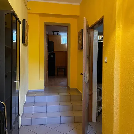 Apartment Suterena U Urszuli Z Parkingiem & Ogrodem Sopot